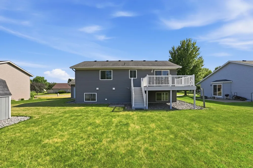 335 Country Side Lane Albany, MN 56307