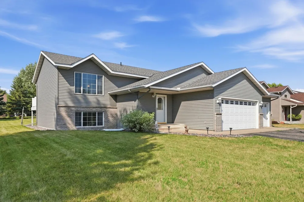 335 Country Side Lane Albany, MN 56307