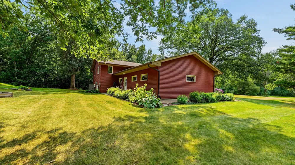 12702 Eastwick Lane Pine City, MN 55063