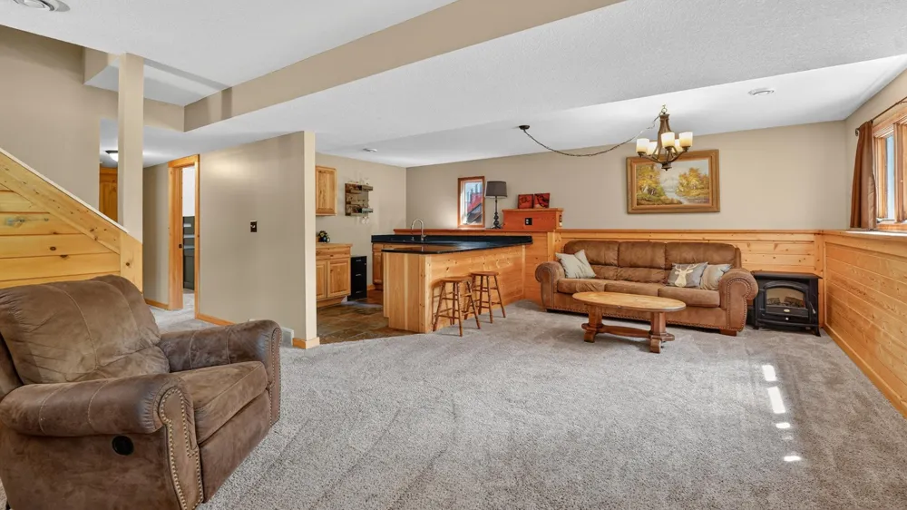 12702 Eastwick Lane Pine City, MN 55063