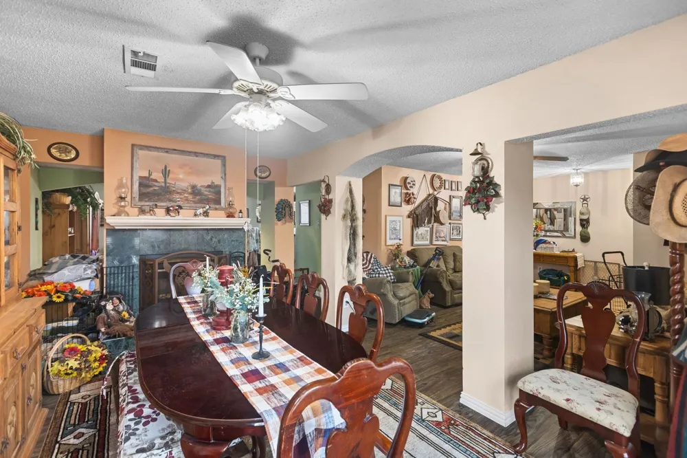 2610 Vistaview Drive Corinth, TX 76210