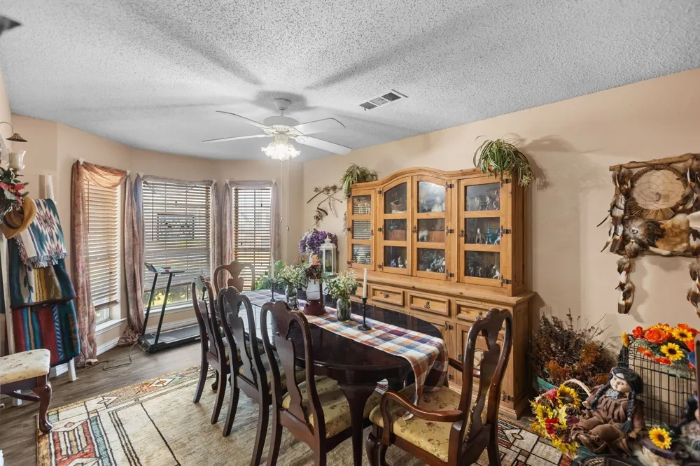 2610 Vistaview Drive Corinth, TX 76210
