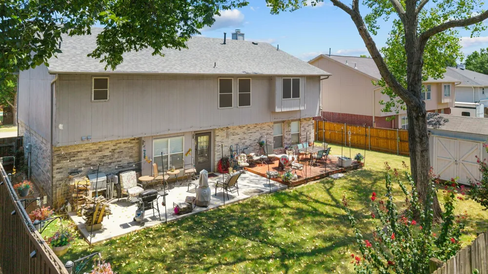 2610 Vistaview Drive Corinth, TX 76210