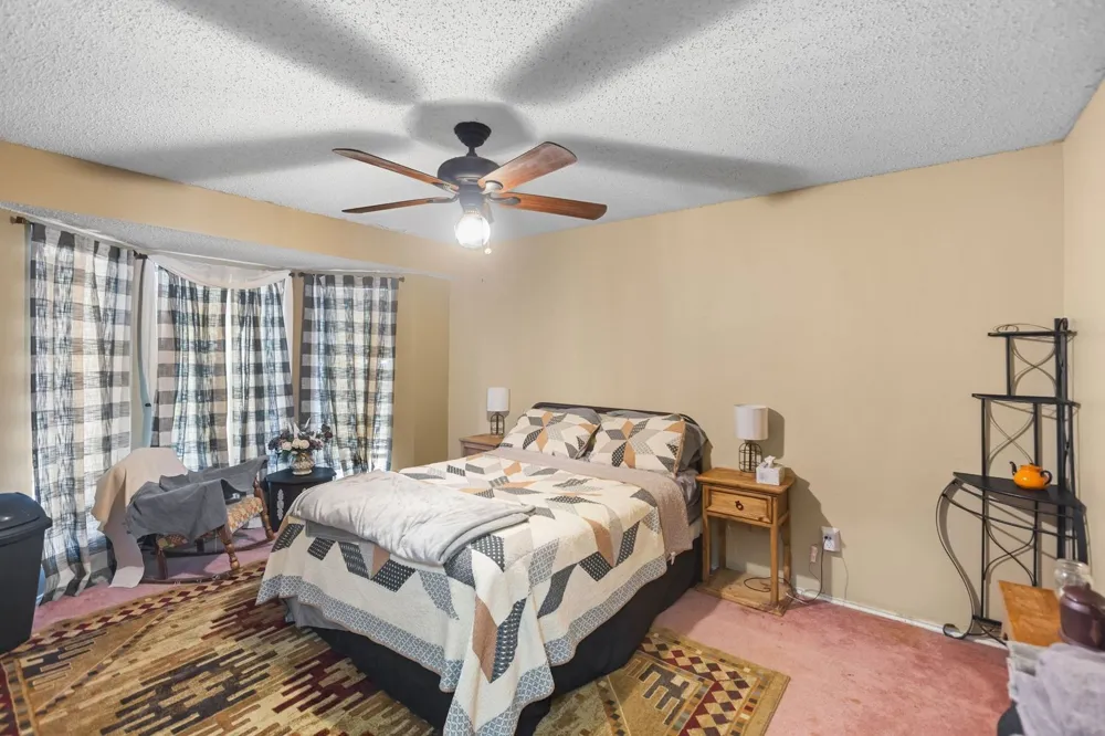 2610 Vistaview Drive Corinth, TX 76210