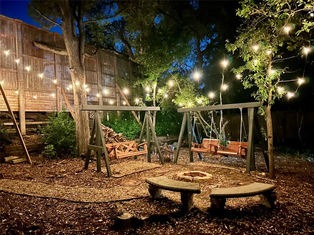 14917 Oaks North Drive Addison, TX 75254