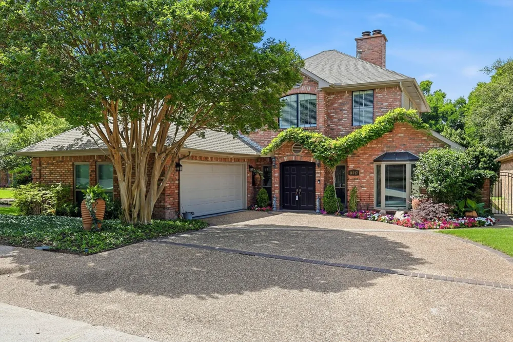 14917 Oaks North Drive Addison, TX 75254