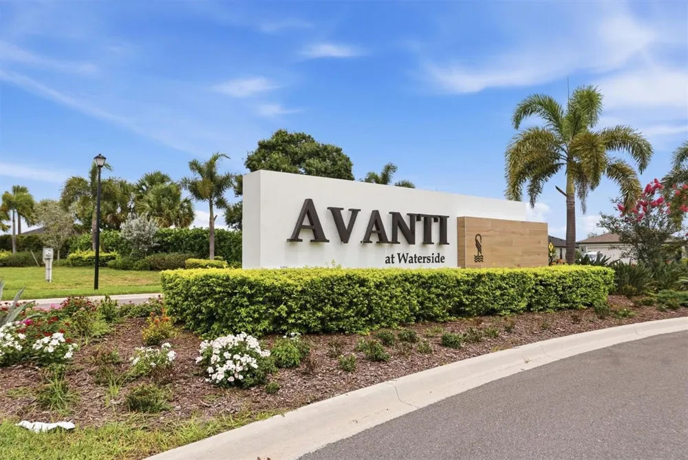 6340 SILVERSTAR DRIVE Sarasota, FL 34240