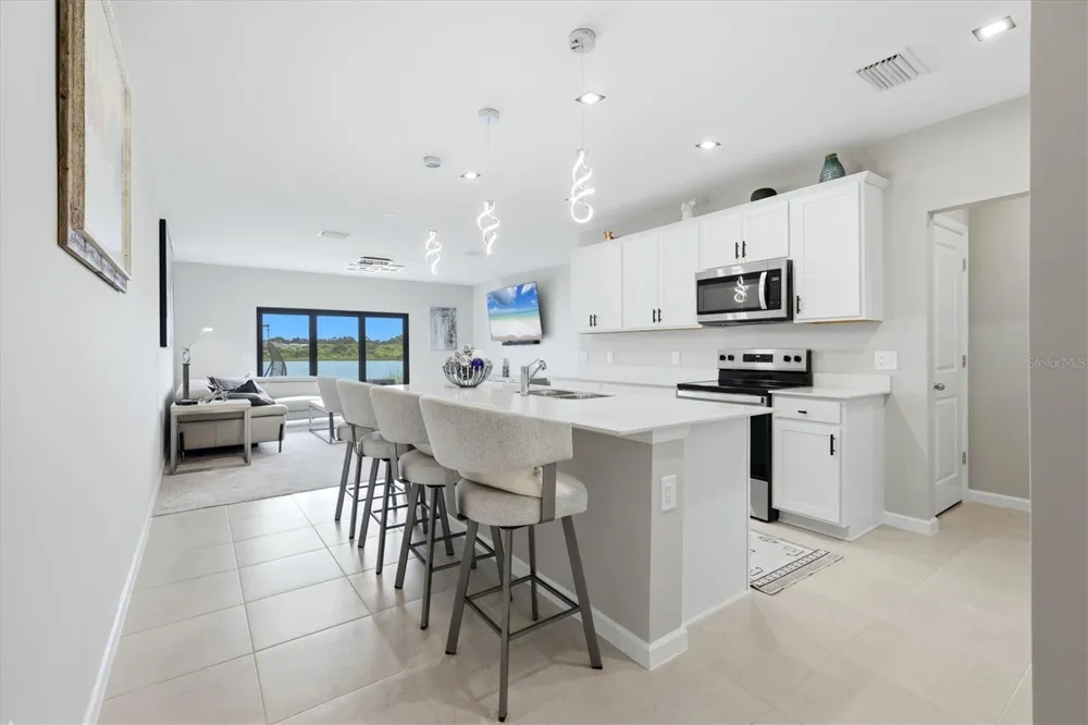 6340 SILVERSTAR DRIVE Sarasota, FL 34240