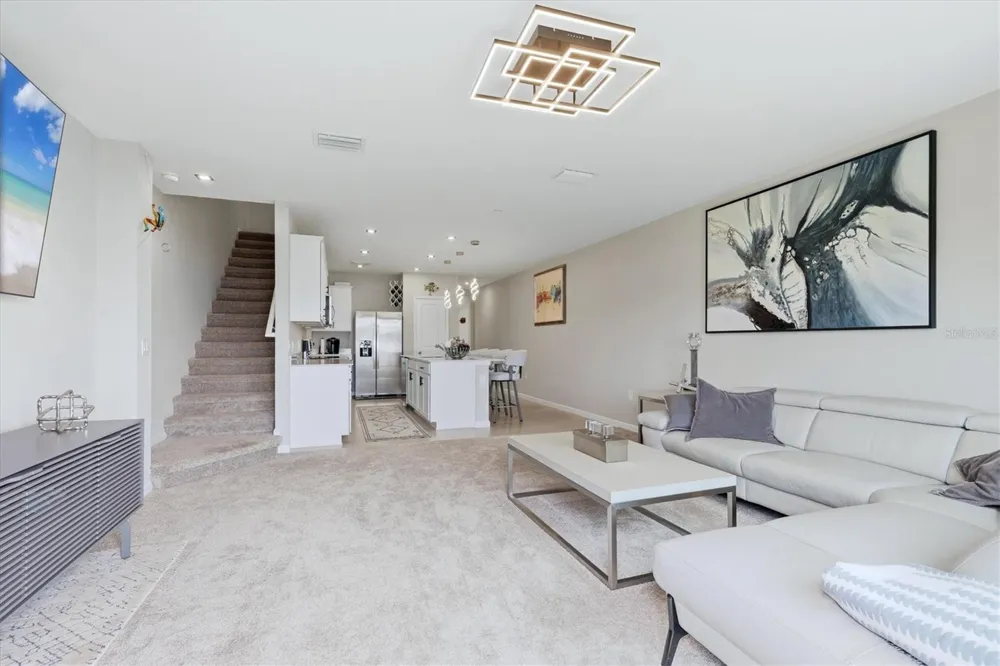 6340 SILVERSTAR DRIVE Sarasota, FL 34240