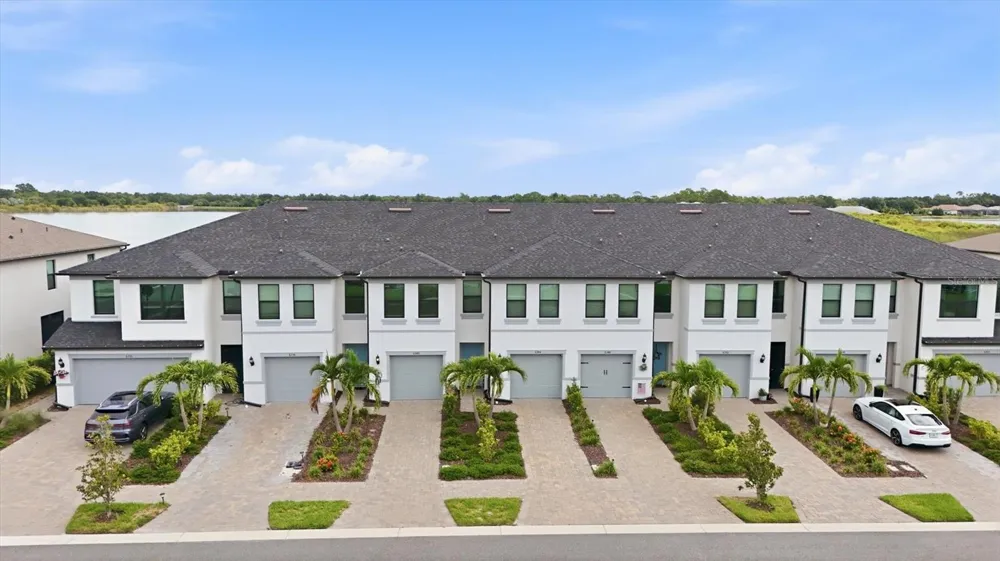 6340 SILVERSTAR DRIVE Sarasota, FL 34240