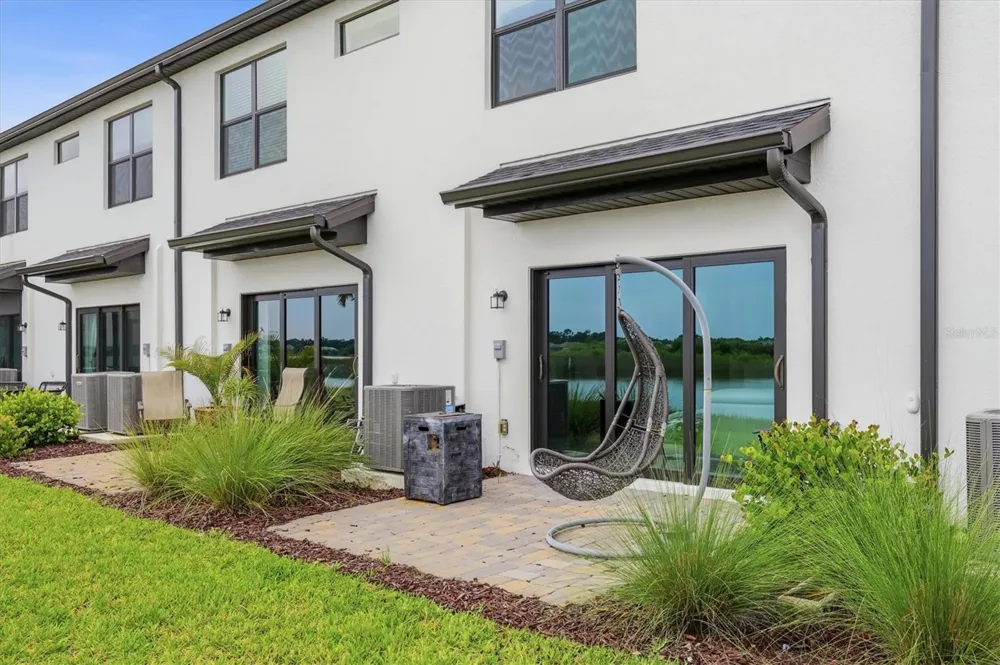 6340 SILVERSTAR DRIVE Sarasota, FL 34240