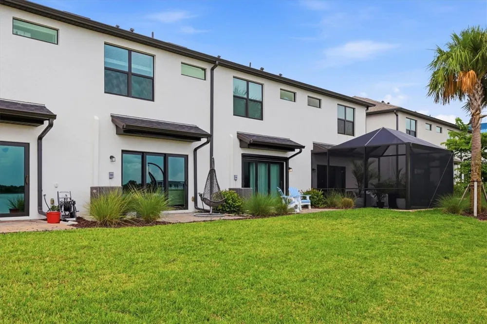 6340 SILVERSTAR DRIVE Sarasota, FL 34240