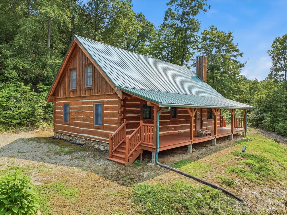226 High Top Mountain Road Leicester, NC 28748