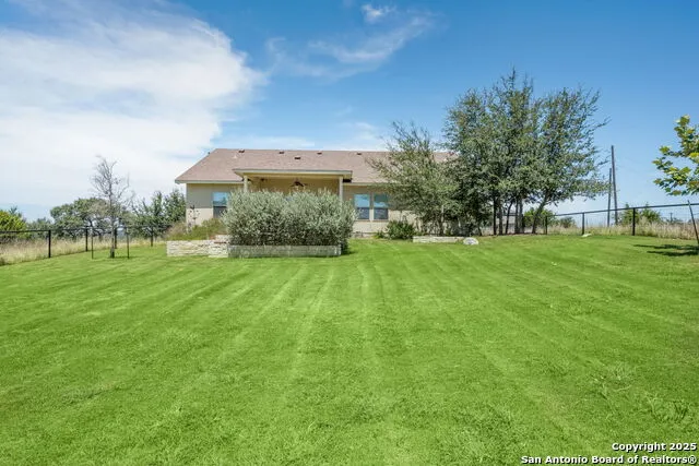 228 Hiram Cook Blanco, TX 78606