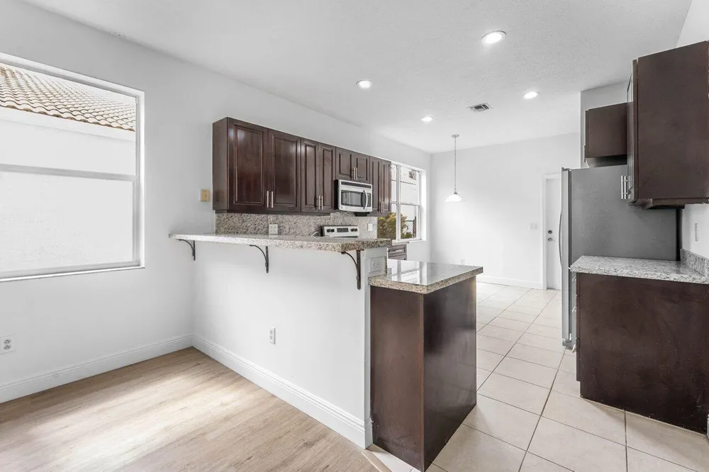 196 Seminole Lakes Drive Royal Palm Beach, FL 33411