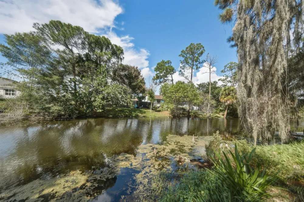 662 SE Essex Drive Port St. Lucie, FL 34984