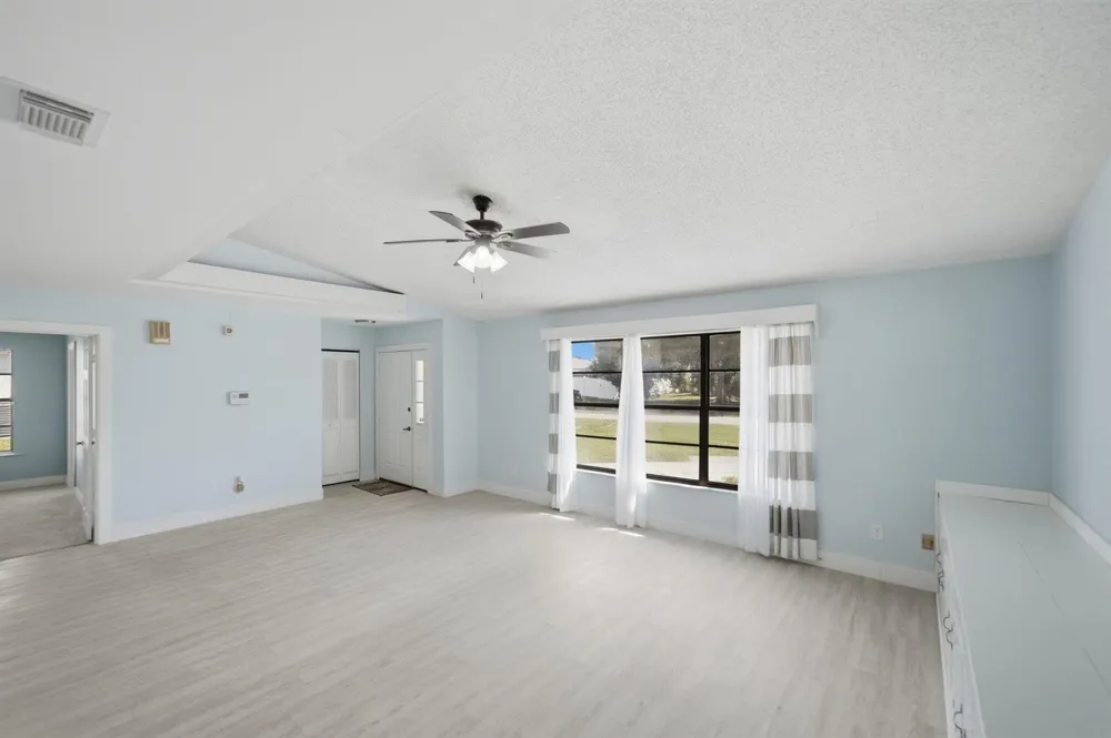 662 SE Essex Drive Port St. Lucie, FL 34984