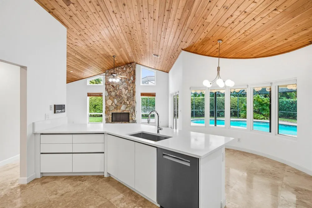 4720 NW 28th Avenue Boca Raton, FL 33434