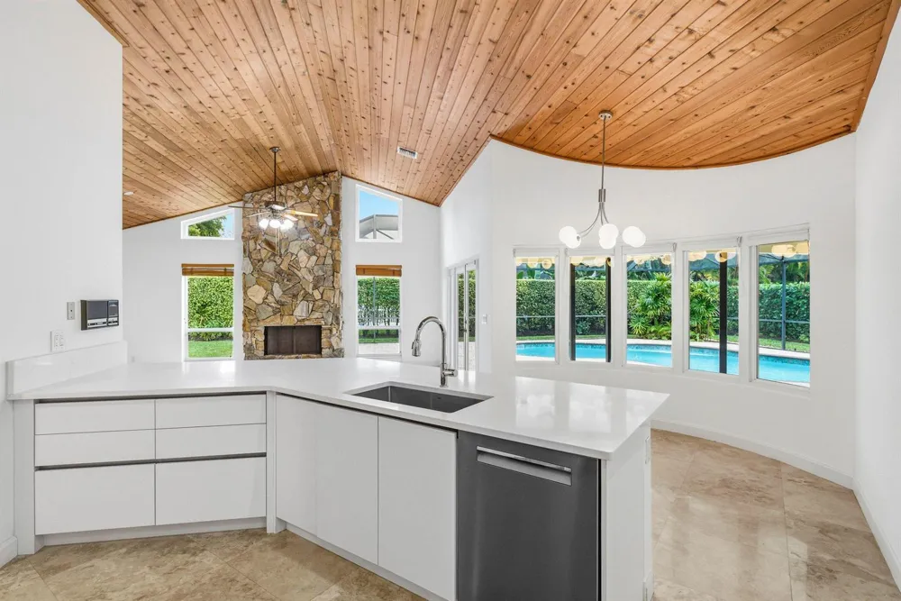 4720 NW 28th Avenue Boca Raton, FL 33434