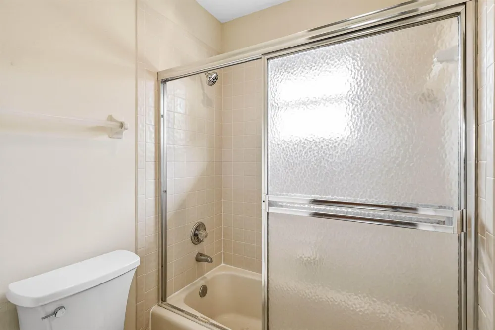 4720 NW 28th Avenue Boca Raton, FL 33434