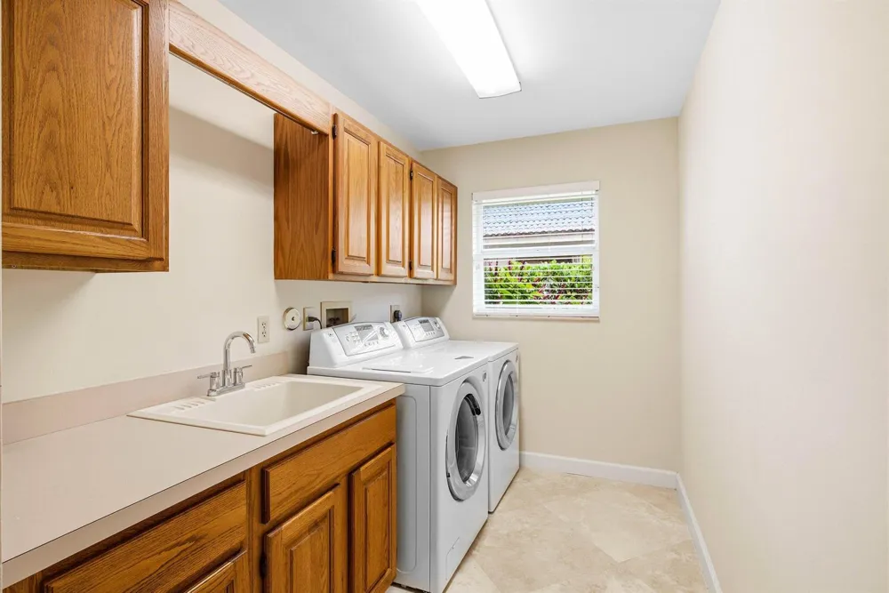 4720 NW 28th Avenue Boca Raton, FL 33434