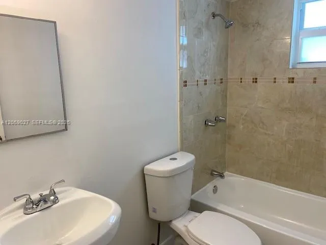828 SW 20th Ave #2 Miami, FL 33135