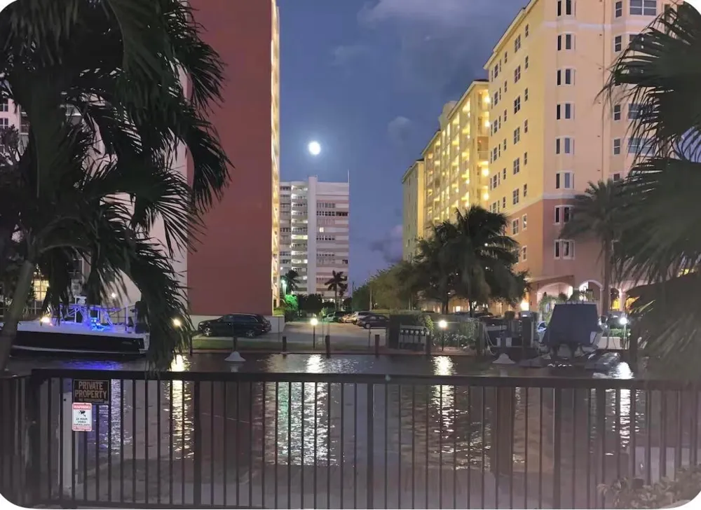 1800 E TERRA MAR DRIVE Lauderdale By The Sea, FL 33062