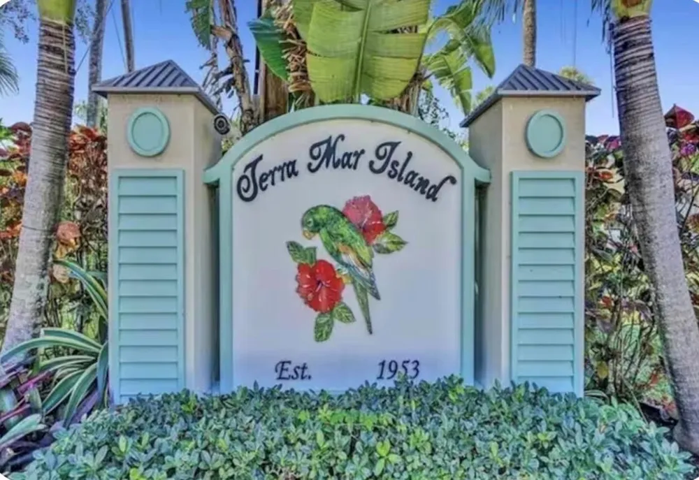 1800 E TERRA MAR DRIVE Lauderdale By The Sea, FL 33062
