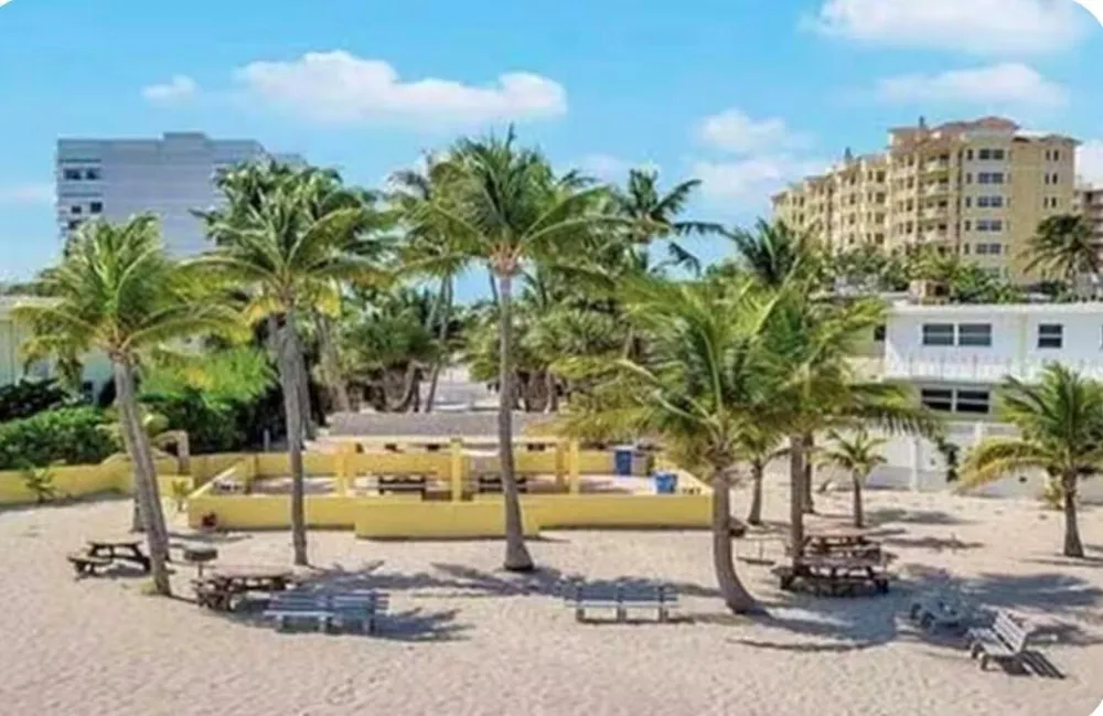 1800 E TERRA MAR DRIVE Lauderdale By The Sea, FL 33062