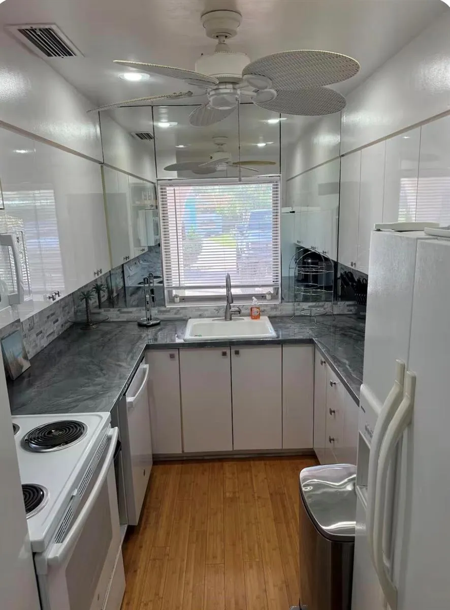 1800 E TERRA MAR DRIVE Lauderdale By The Sea, FL 33062