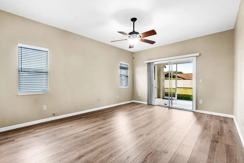 273 Ponce De Leon Street Royal Palm Beach, FL 33411