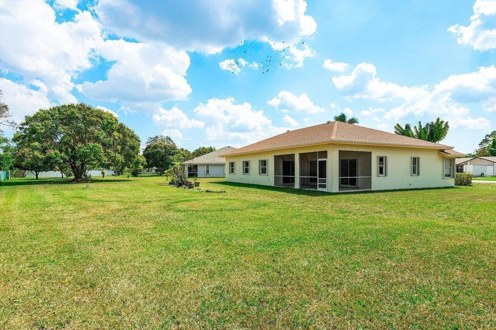 273 Ponce De Leon Street Royal Palm Beach, FL 33411