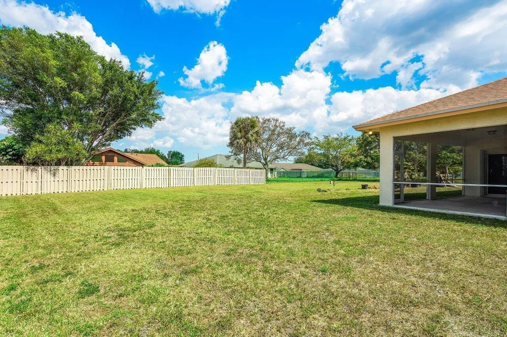 273 Ponce De Leon Street Royal Palm Beach, FL 33411