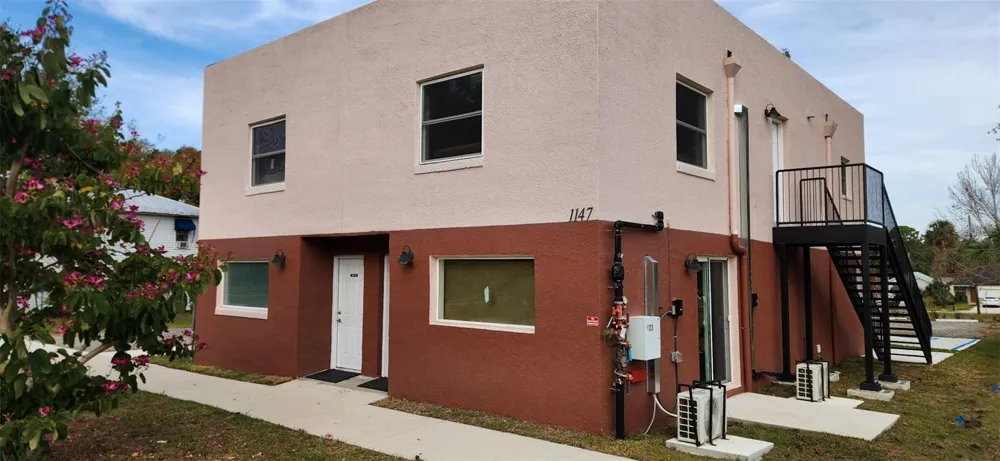1147 E MCDONALD AVENUE #202 Eustis, FL 32726
