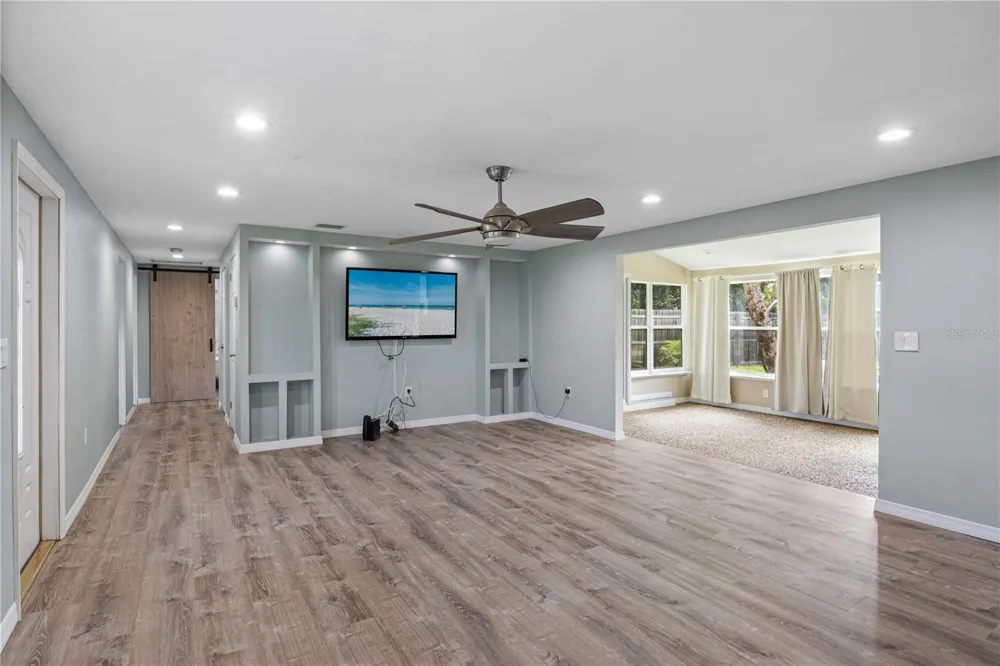 3831 118TH STREET W Bradenton, FL 34210