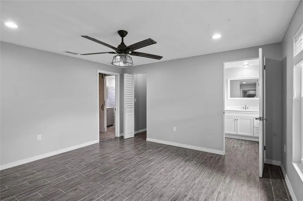 3831 118TH STREET W Bradenton, FL 34210