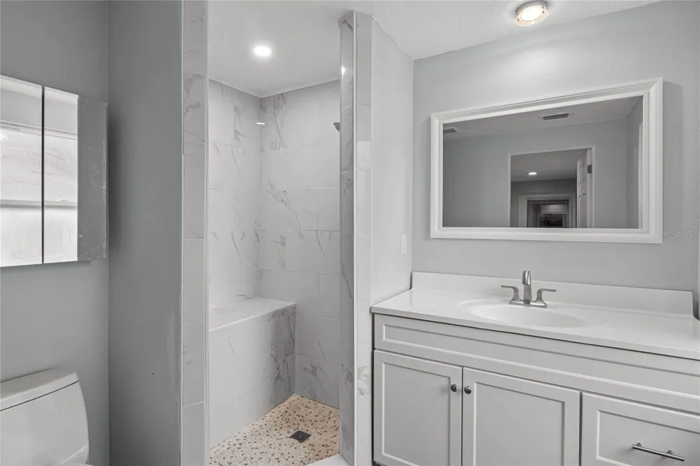 3831 118TH STREET W Bradenton, FL 34210