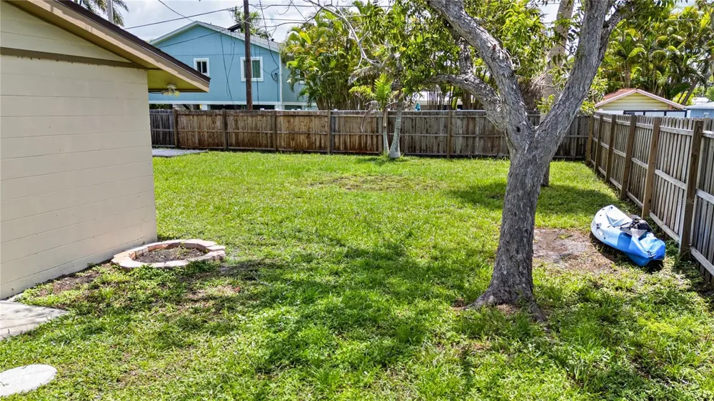 3831 118TH STREET W Bradenton, FL 34210