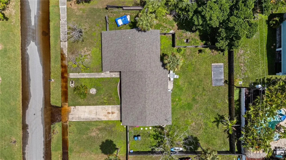 3831 118TH STREET W Bradenton, FL 34210