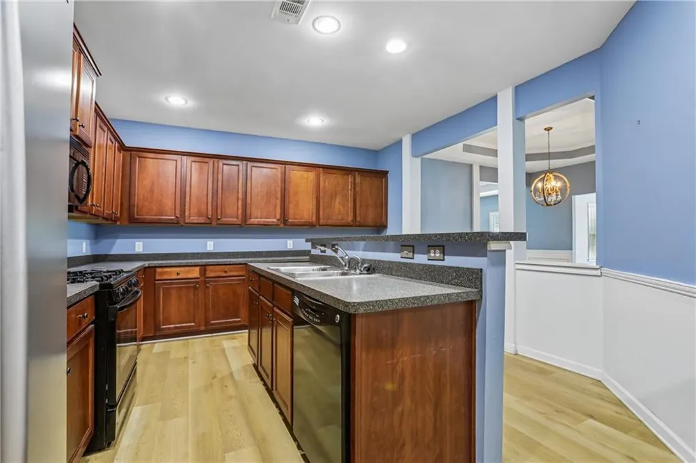 119 Villa Park Circle Stone Mountain, GA 30087