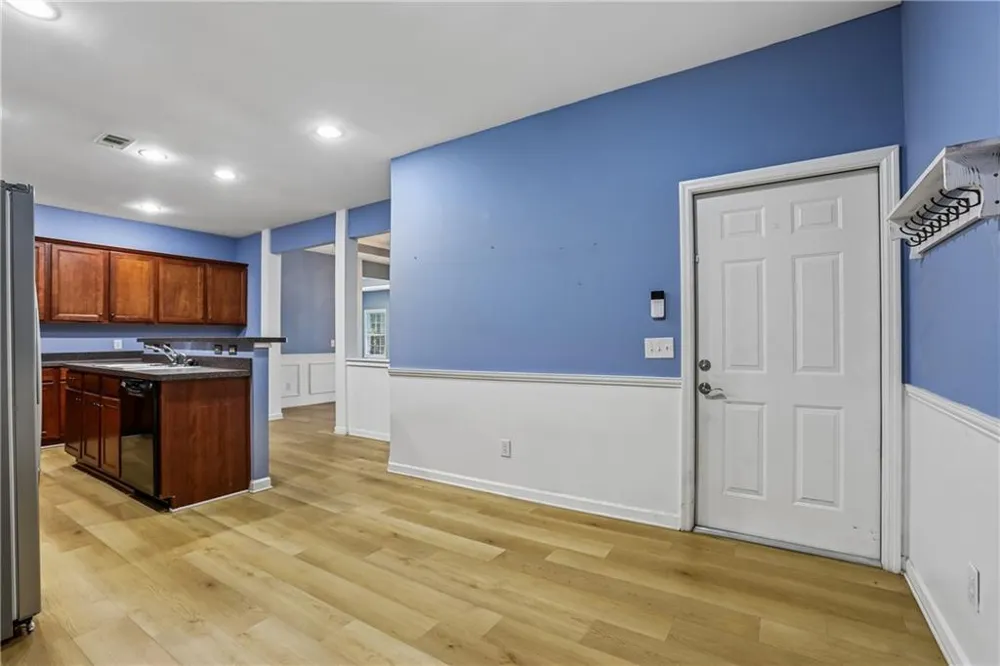 119 Villa Park Circle Stone Mountain, GA 30087