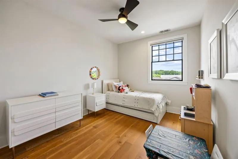 100 Glasgow Lane Fayetteville, GA 30214