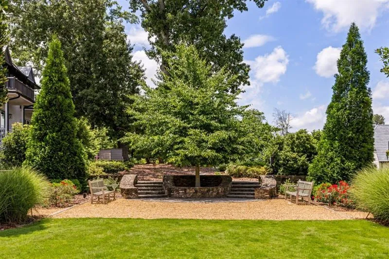 100 Glasgow Lane Fayetteville, GA 30214