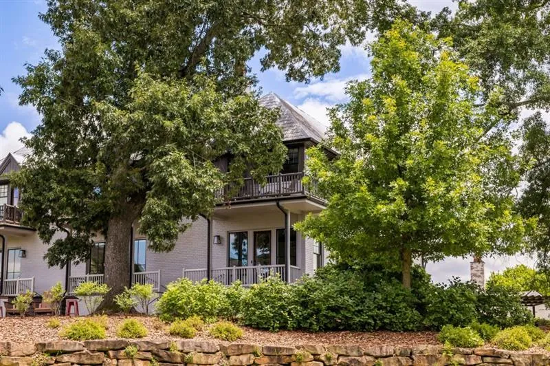 100 Glasgow Lane Fayetteville, GA 30214