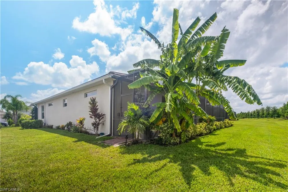 2180 Dragonfruit Way Naples, FL 34120