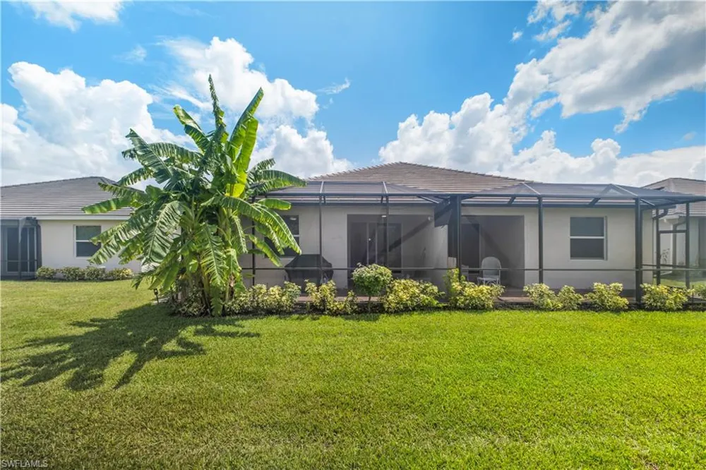 2180 Dragonfruit Way Naples, FL 34120