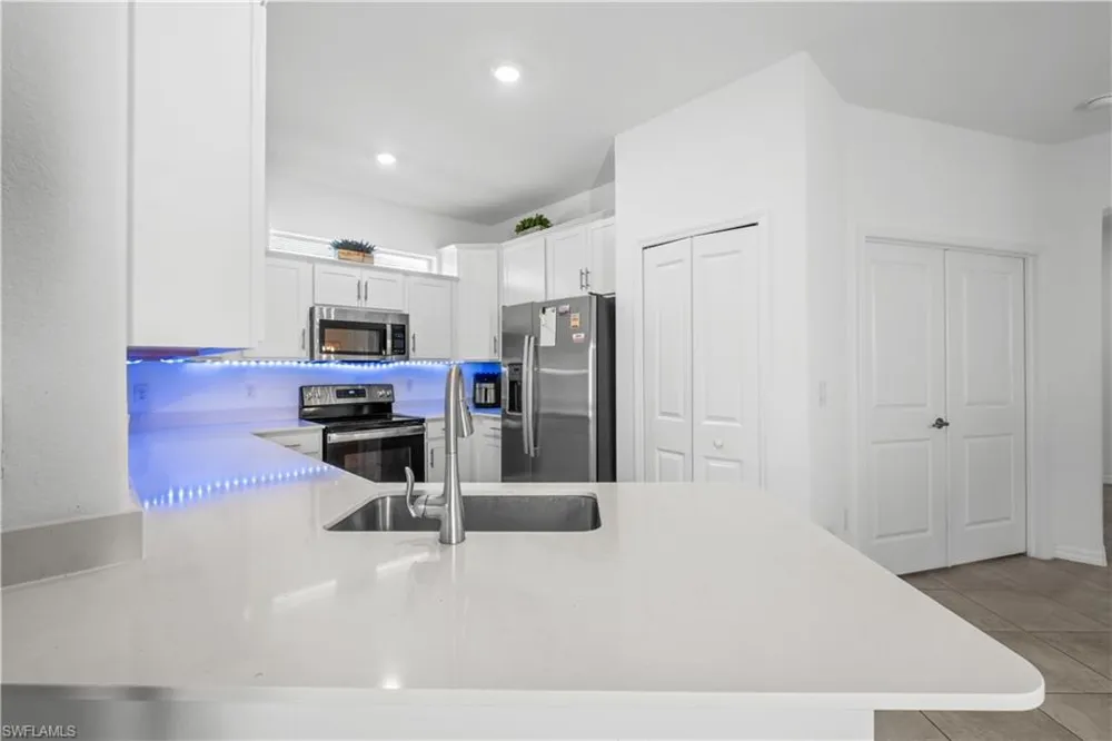 2180 Dragonfruit Way Naples, FL 34120
