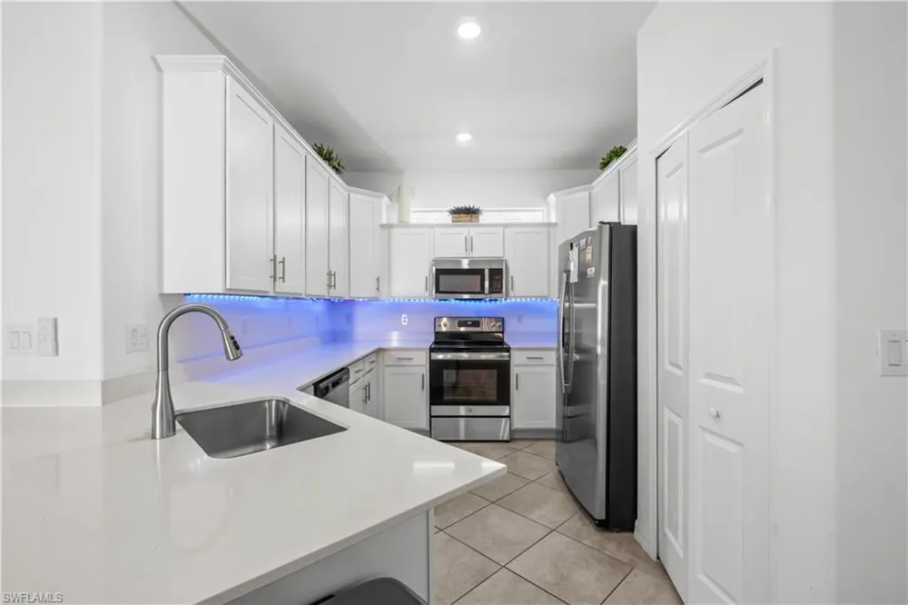 2180 Dragonfruit Way Naples, FL 34120