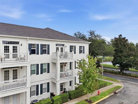 700 SIENA PALM DRIVE #302