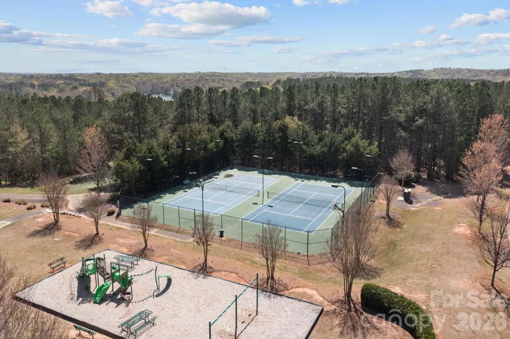1036 Glade Spring Court Belmont, NC 28012